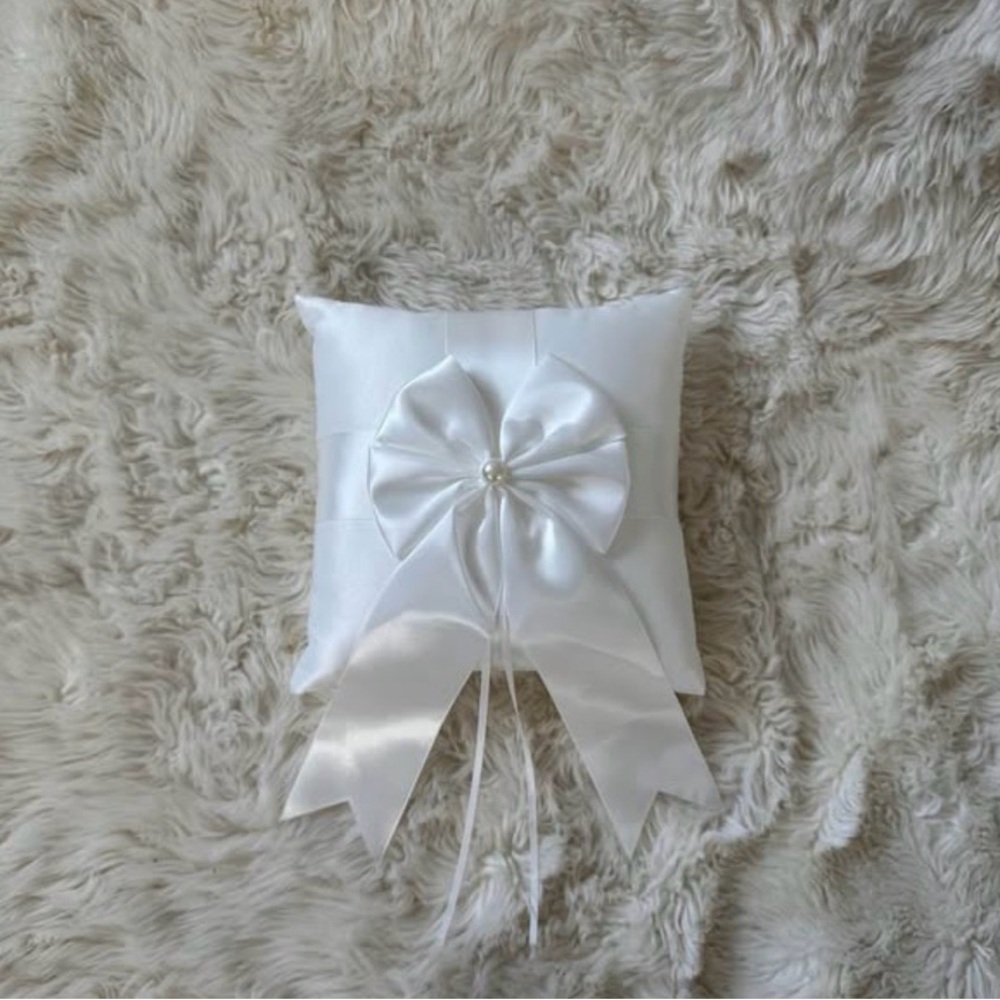 Satin Ribbon Bow Ring Bearer Pillow in White